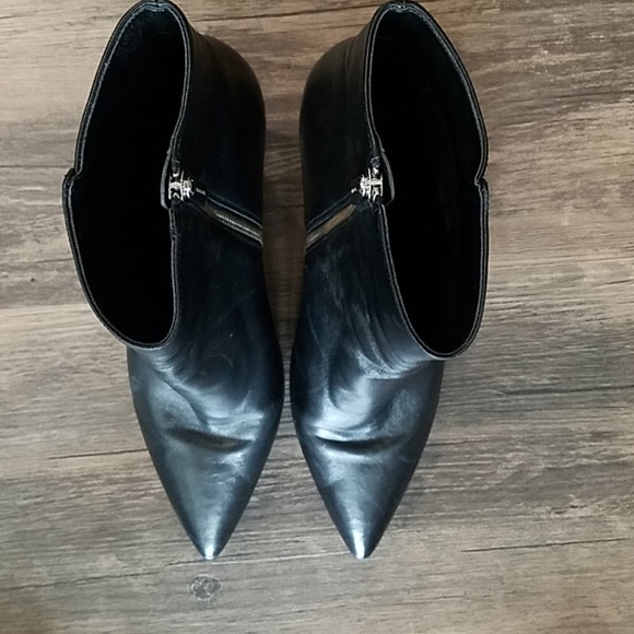 Michael Kors Ankle Boot - Picture 6 of 11